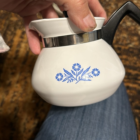 Corningware Assortment - Picture 5 of 8